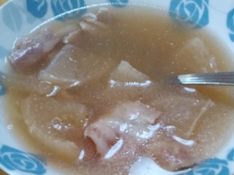 大根と焼き豚ハムのめんつゆスープ